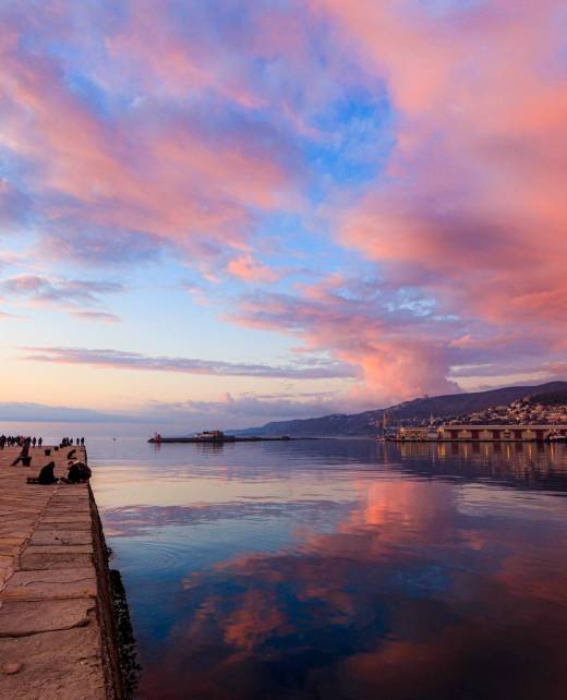 idris-kouadri-boudjelthia-_TU5rlIA00w-unsplash